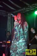 Jah Meek (Jam) with Marlene Johnson and The House Of Riddim Band - Conne Island, Leipzig 15. Mai 2005 (5).jpg